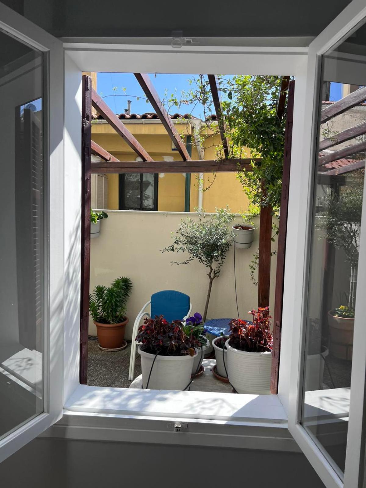 Retro House With Garden In Anopoli Tessalónica Exterior foto